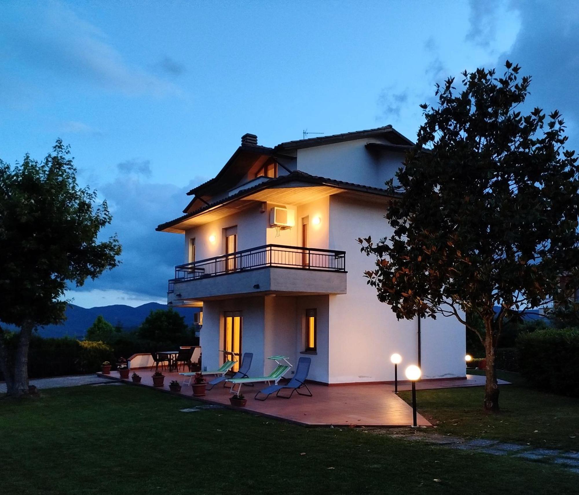 فيلا Casa Del Carmine أنغياري المظهر الخارجي الصورة